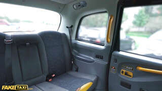 Fake Taxi - Rubi Rico a forró vérű latin amerikai spiné
