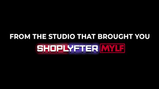 Mylf - Sofy Soul a szabadban közösül