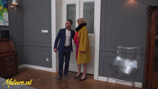 Mature.nl - Vén háziasszony análba kefélve