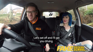 Fake Driving School  - análszex a autóban
