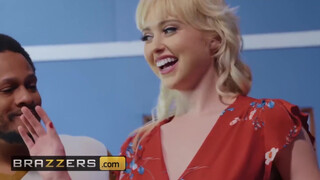 Brazzers - Chloe Cherry és a fotós csávó