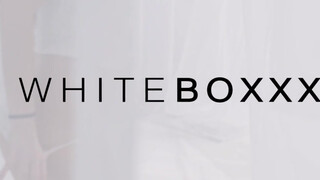 WhiteBoxxx - Oxana Chic a izgató ukrán bige