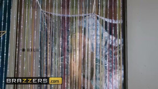 Brazzers - Karma Rx a hippi hapsival közösül