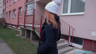 Jenny Manson a fullos orosz picsa - Public Agent