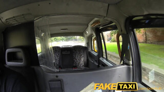 FakeTaxi - Dögös lengyel picsa meghágva