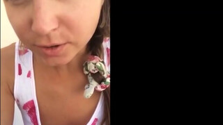 LosConsoladores - Gina Gerson és egy másik spiné
