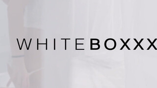 WhiteBoxxx - Katy Rose bombázó cseh bige és a szűk pici muffja