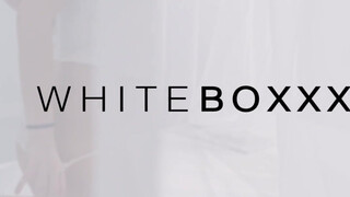 WhiteBoxxx - kettő hatalmas kannás cseh csajszi és egy szerencsés faszi