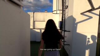 John and Sky - Dugás a háztetőn