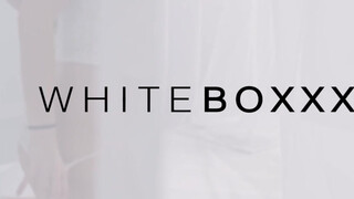 WhiteBoxxx - Tina Blade a pici csöcsű horvát csajszi