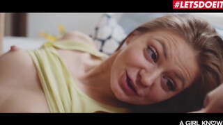Leszbi VÁLOGATÁS! Intenzív csajszi a csajjal orgazmusok