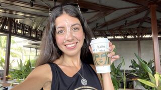 Tini cumizás a starbucks mosdójában – arcára spriccelő kukac utána kávézás nyálkával középen