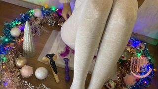 Vékony tini alaposan peckezik otthon egyedül